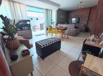 Apartamento · 82m² · 3 Quartos · 2 Vagas · Área privativa à venda no bairro Santa Tereza