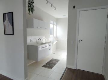 Apartamento · 41m² · 2 Quartos · 1 Vaga · Apto totalmente reformado Zona Sul
