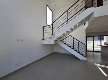 Casa · 252m² · 4 Quartos · 4 Vagas · Oportunidade - Casa Sobrado em Condomínio - Condomínio Residencial Reserva Aruanã - 4 Suítes - 240m²
