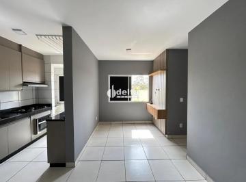 Apartamento · 45m² · 2 Quartos · 1 Vaga · Apartamento com 2 quartos disponível para locação no bairro Jardim Canaã em Uberlândia-MG.