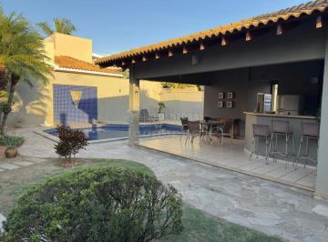 Casa · 430m² · 4 Quartos · 2 Vagas · Casa térrea à venda no Damha I com 04 suítes, cozinha planejada, Home Theater e escritório, piscina,