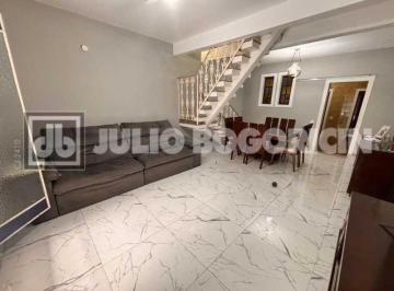 Casa · 289m² · 4 Quartos · 1 Vaga · Casa em Condomínio duplex - 4 quartos - área goumet - vaga - dependência complet