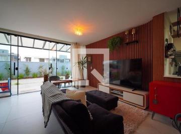 Casa · 260m² · 4 Quartos · 2 Vagas · Casa para Aluguel - São João do Rio Vermelho, 4 Quartos, 260 m2 - Florianópolis
