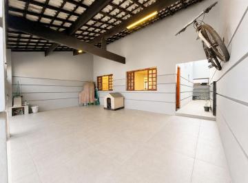 60a8241d-4602-4eb4-a219-a56b3df9a88d.jpeg · Casa para venda em Jardim São Jorge do Guapituba com 3 quartos, sendo 1 suíte, 207m²