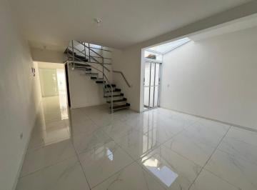 bf9e9868-f813-4c9f-9215-22da7bc49c75.jpeg · Casa para venda em Jardim Adriana com 3 quartos, sendo 1 suíte, 128m²