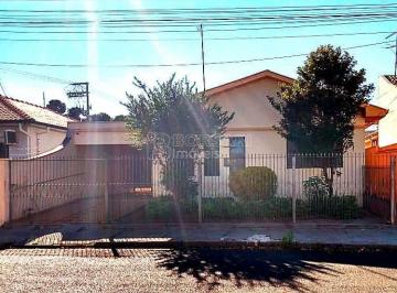 Casa · 259m² · 4 Quartos · 3 Vagas · Casa padrao para alugar no Jardim Santa Lucia, Araraquara - 04 quartos e 03 vagas de garagem sendo u