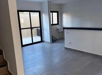 glxhwi2ytgzntqzmtbizda2_md · CASA SOBREPOSTA ALTA COM PISCINA PRIVATIVA E SACADA