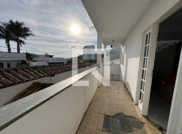 Casa · 130m² · 2 Quartos · 2 Vagas · Casa para Aluguel - Aeroporto, 2 Quartos, 130 m² - Juiz de Fora