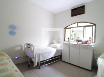 Casa · 700m² · 6 Quartos · 4 Vagas · Casa para Aluguel - Tabajaras, 6 Quartos, 700 m² - Uberlândia