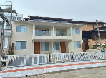 Apartamento · 102m² · 3 Quartos · 1 Vaga · Apartamento a 50 metros da praia de Morrinhos com vista privilegiada!