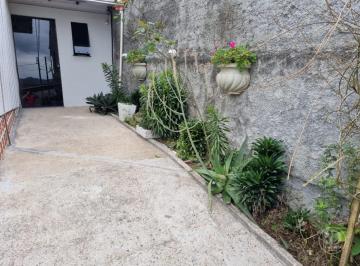 Apartamento · 2 Quartos · Kitnet Ampla e Semimobiliada para Locação na Velha Central – Blumenau/SC