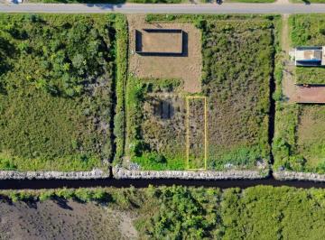 Terreno · Terreno à venda em Balneário Barra do Saí, Guaratuba