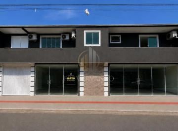 Comercial · 215m² · Galpão / Barracão em Centro - Guaratuba, PR