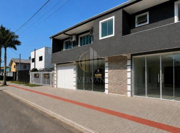 Comercial · 220m² · Galpão / Barracão em Centro - Guaratuba, PR