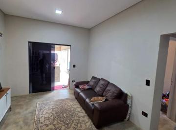 Casa · 80m² · 2 Quartos · 2 Vagas · Casa residencial com 2 quartos (1 suíte) e 2 vagas em Piracicaba – Água Branca