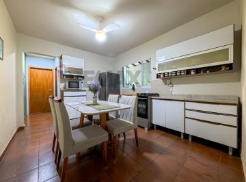Casa · 94m² · 2 Quartos · 1 Vaga · Casa para venda em Parque Das Árvores de 94.00m² com 2 Quartos e 1 Garagem
