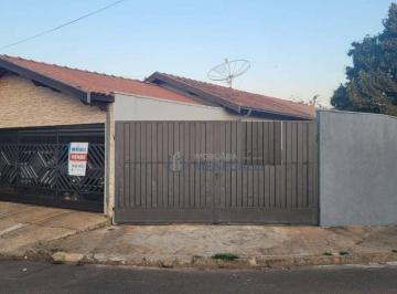 Casa · 163m² · 3 Quartos · 7 Vagas · Casa para venda em Água Branca de 163.00m² com 3 Quartos, 1 Suite e 7 Garagens