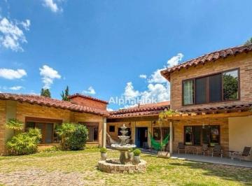 041ab45b9630c58420562758d6c4b4f6f38ac48b · Casa com 3 dormitórios à venda, 342 m² - Morada dos Pinheiros (Aldeia da Serra) - Santana de Parnaíb