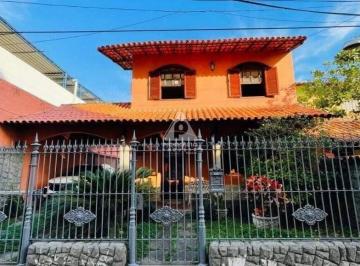 Casa · 140m² · 3 Quartos · Casa de rua à venda, 3 quartos, 2 suítes, Barro Vermelho - São Gonçalo/RJ