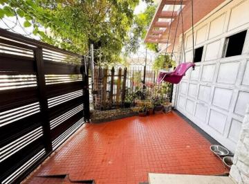 e24ad06708d05feb302d2d6d8a3ed8ab08156c73 · Sobrado com 3 dormitórios à venda, 140 m² por R$ 680.000,00 - Vila Matias - Santos/SP