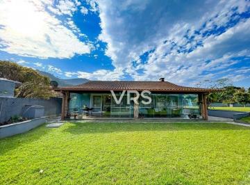 c6d73cfbc25e6a47c201f3cddb09c8ae08e42b7f · Linda Casa Linear com vista para Serra dos Orgãos 04 quartos ,terreno plano , R$ 3.900.000,00.