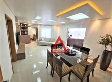 5db21107c87d08de645ed12917362deb92098d0f · Apartamento duplex mobiliado com 3 suítes, sendo uma suíte master com hidro, varanda e closet, em lo