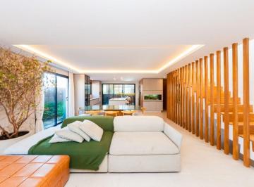 Casa de 3 quartos, Curitiba · Cond. Paysage Vivendas do Parque - Casa finamente mobiliada 247m² privativos 3 suítes