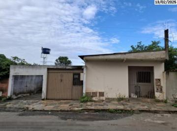 Casa de 4 quartos, Aparecida de Goiânia · Imóveis c/ 360m² a.t. em Aparecida de Goiânia/GO