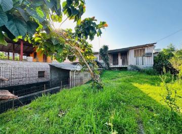 Casa · 114m² · 2 Quartos · 2 Vagas · terreno de 305m²  no Bairro Rincão em Novo Hamburgo.
