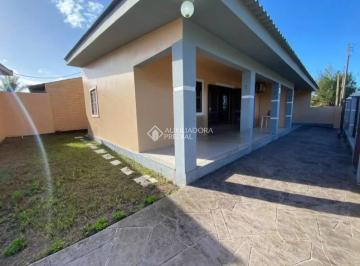 Casa · 100m² · 4 Quartos · 3 Vagas · Mobiliada, espaçosa e pertinho do mar!