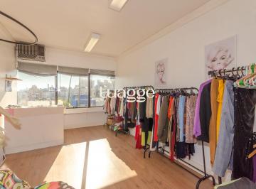 Comercial · 27m² · 1 Quarto · Centro Profissional El Greco Sala Comercial no Bairro Petrópolis