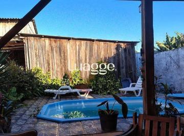 Casa · 50m² · 1 Quarto · 1 Vaga · Casa com piscina no bairro Aberta dos Morros