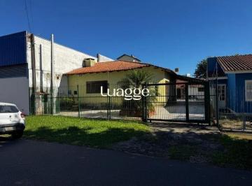 Casa · 249m² · 3 Quartos · 1 Vaga · Casa com 3 dormitórios no no centro de Gravataí.