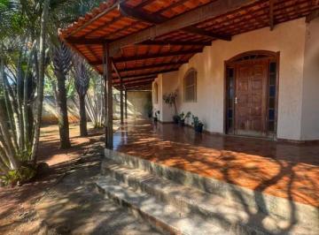 casa-com-3-quartos-em-mario-campos-mg-no-bairro-bom-jardim-imovel444098-img6a7b4e9b5b46d.jpg · Fazenda / Sítios / Chácaras com 3 quartos à venda em Mário Campos, no bairro Bom Jardim