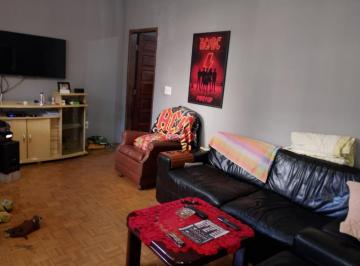 casa-com-3-quartos-em-belo-horizonte-mg-no-bairro-calafate-imovel444630-img6a7e00ef9914b.jpg · Casa com 3 quartos à venda em Belo Horizonte, no bairro Calafate