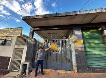 casa-com-2-quartos-em-nepomuceno-mg-no-bairro-centro-imovel444471-img6a7db34615052.jpg · Casa com 2 quartos para alugar em Nepomuceno, no bairro Centro