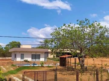 casa-de-condominio-com-3-quartos-em-jaboticatubas-mg-no-bairro-condominio-vale-do-luar-imovel444196-img6a7b5bab479db.jpg · Casa de Condomínio com 3 quartos à venda em Jaboticatubas, no bairro Condomínio Vale Do Luar