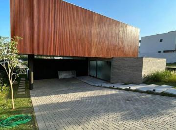 Casa · 380m² · 4 Quartos · 2 Vagas · Casa de Luxo com Piscina de Borda Infinita e Vista Deslumbrante no Alphaville 2