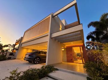 Casa · 418m² · 4 Quartos · 6 Vagas · Linhas puras e luz plena, no Alphaville