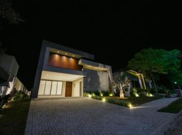 Casa · 258m² · 4 Quartos · 4 Vagas · Casa térrea Mobiliada e Decorada no Alphaville Nova Esplanada 4