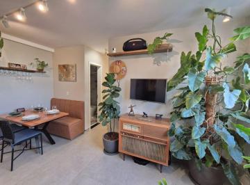 Apartamento de 2 quartos, Goiânia · Apto 2 quartos - Reformado - Nascente - Andar Alto - 1 vaga no Subsolo