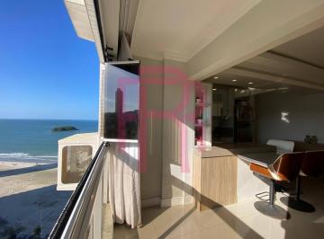 Apartamento · 60m² · 2 Quartos · 1 Vaga · Apartamento mobiliado Edifício Frente Mar para locação em Balneário.