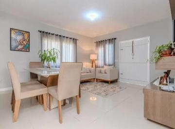 Casa de 3 quartos, Camboriú · Casa com 111 m², 3 Quartos e Garagem em Camboriú