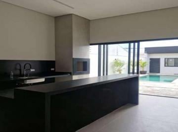Casa de 3 quartos, São Paulo · Vendo Um Imovel Na Região Do Parque São Domingos, Com 3 Quartos e 1 Piscina Por 598..
