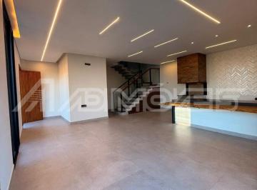 Casa de 3 quartos, Garopaba · Casa de Alto Padrão com Terraço e Vista para o Mar no Bairro Ferraz, Garopaba