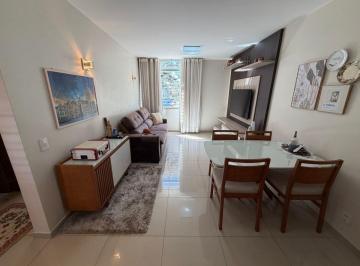 Apartamento de 2 quartos, Brasília · apartamento 2 quartos, meio de quadra, perpendicular, reformado