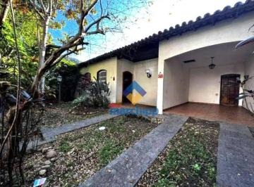 45cf9d86920fe99cade5473a4162b1f7b146724f · Casa com 4 quartos à venda, 242 m² por R$ 900.000 - São Francisco - Niterói/RJ
