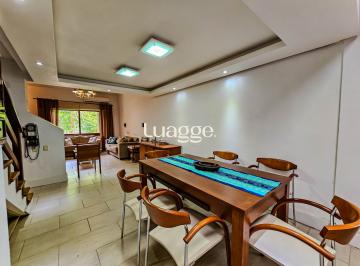 Casa · 160m² · 5 Quartos · 2 Vagas · Casa em condomínio fechado, 5 dormitórios, Bairro Teresópolis