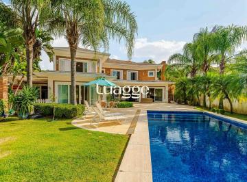 Casa · 480m² · 4 Quartos · 10 Vagas · Casa à venda em Belém Novo com 480 m², 4 quartos, 4 suítes, 10 vagas