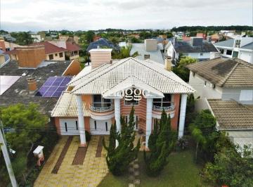 Casa · 360m² · 3 Quartos · 2 Vagas · Magnífica casa linda, 360m2 de área construída